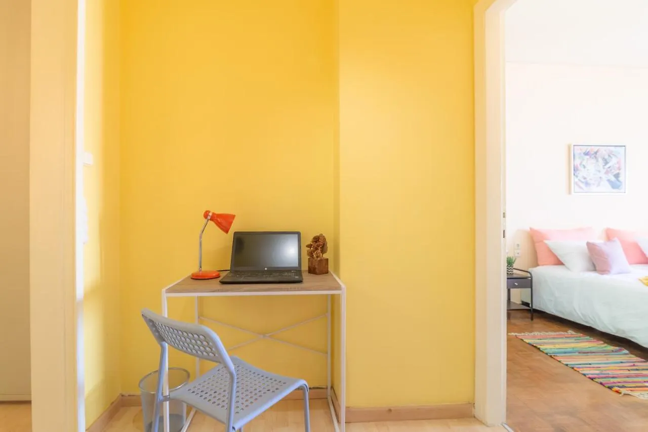 Athena'S Heraklion City Center Apartment