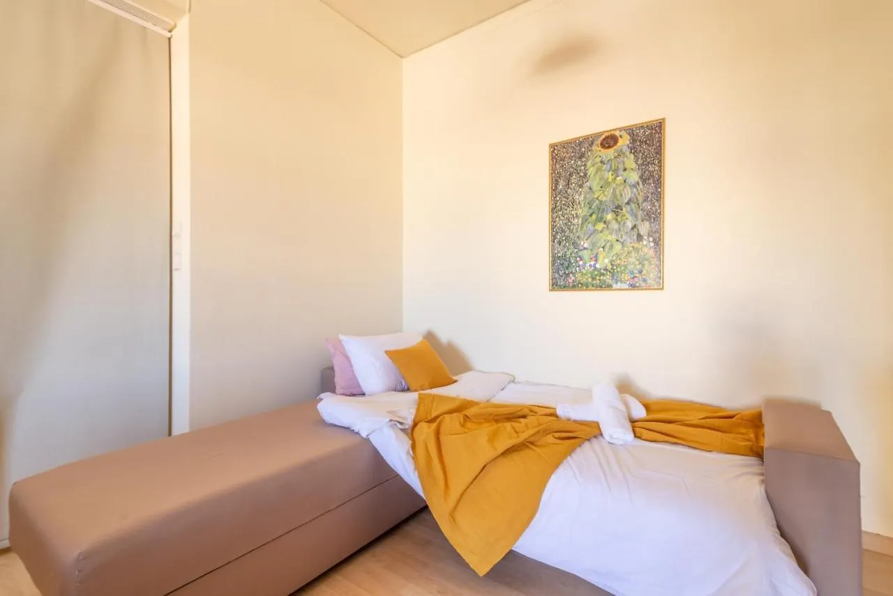 Athena'S Heraklion City Center Apartment Greece